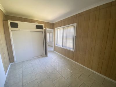 214a Elizabeth Dr, Liverpool