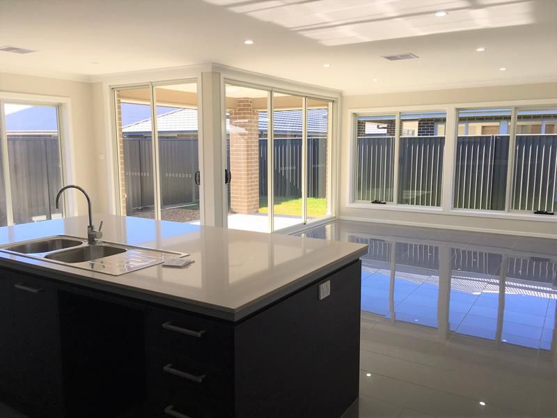 2 Casey Street, Oran Park