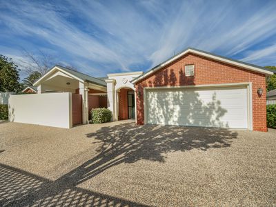 2 / 82 Curzon Street, East Toowoomba