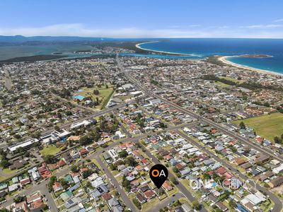 4 Carinmoney Avenue, Warilla