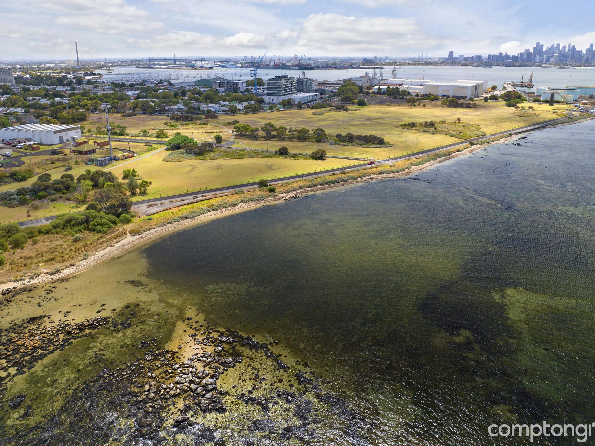 810 / 25 Windsor Terrace, Williamstown