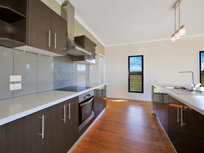 1 Hakea St, Woodgate