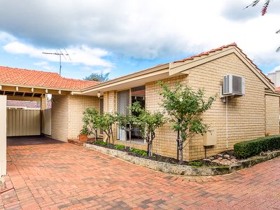 2/41 Dover Road, Scarborough