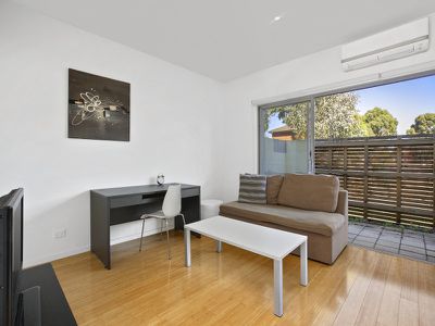 37 Waxflower Crescent, Bundoora