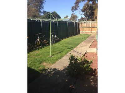 4 / 20 Strathmore Crescent, Hoppers Crossing