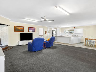 134 Bishop Road, Beachmere