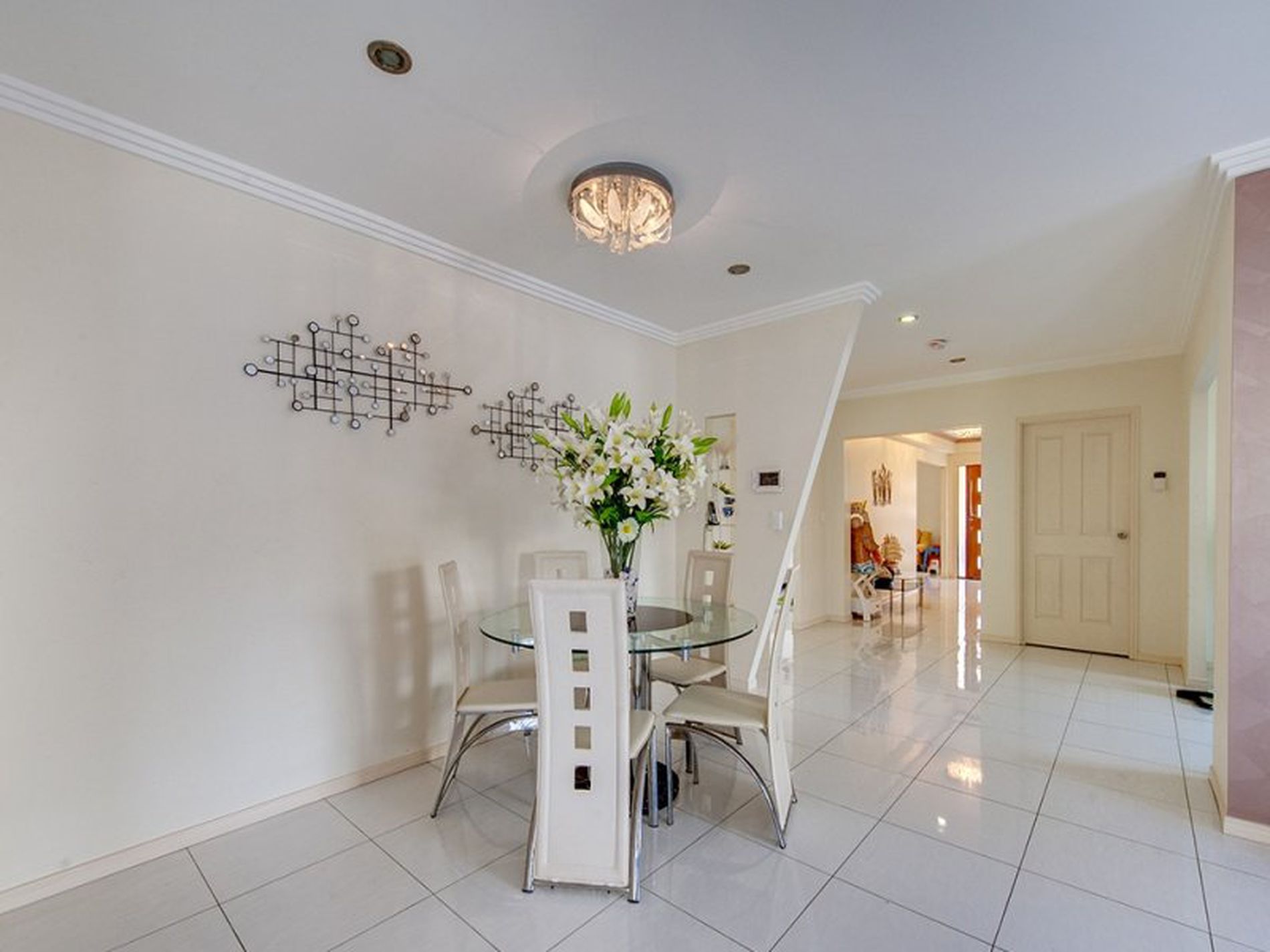 85 Cardena Drive, Augustine Heights