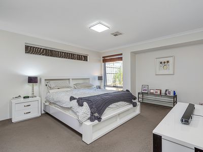 48 Firewood Vista, Yanchep