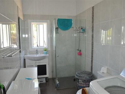 68 Sam St, Forbes
