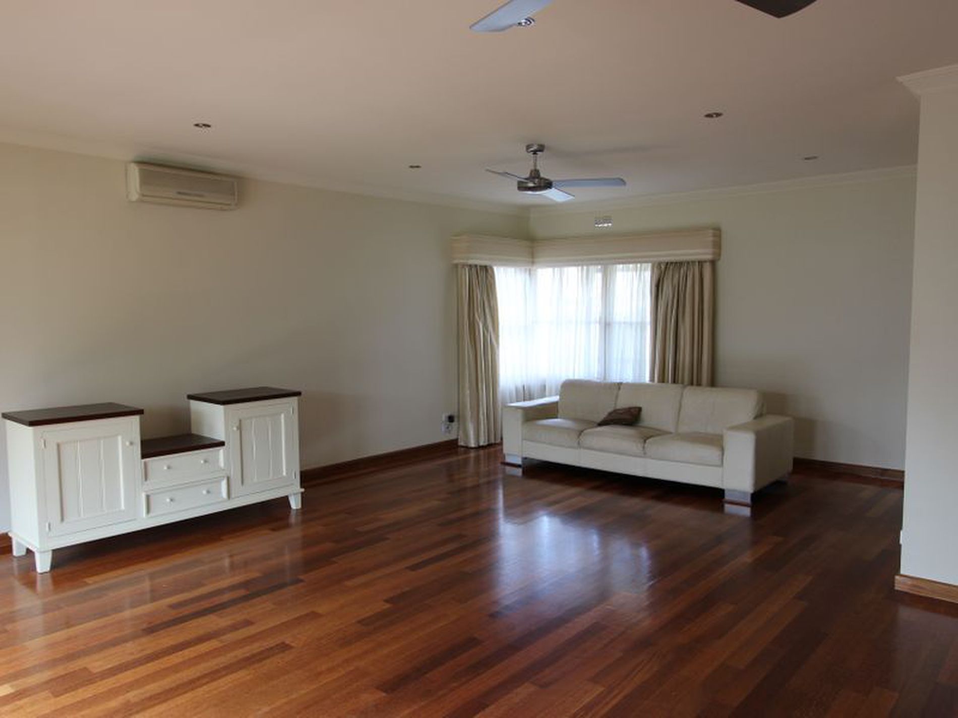 6 Roscommon Place, Herne Hill