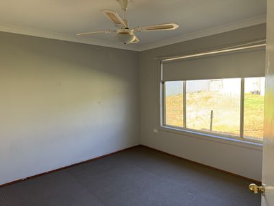 65 Millers Lookout Road, Parkes