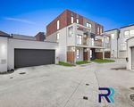 17 ALEXANDER CIRCUIT, Craigieburn