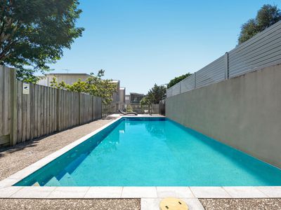 207 / 6 VICTORIA STREET, Kelvin Grove