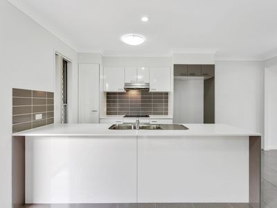 37 / 1 Bass Court, North Lakes