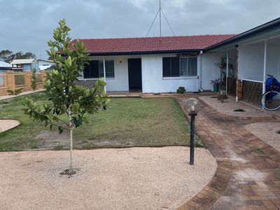 4 / 6 Kehlet Street, Point Vernon