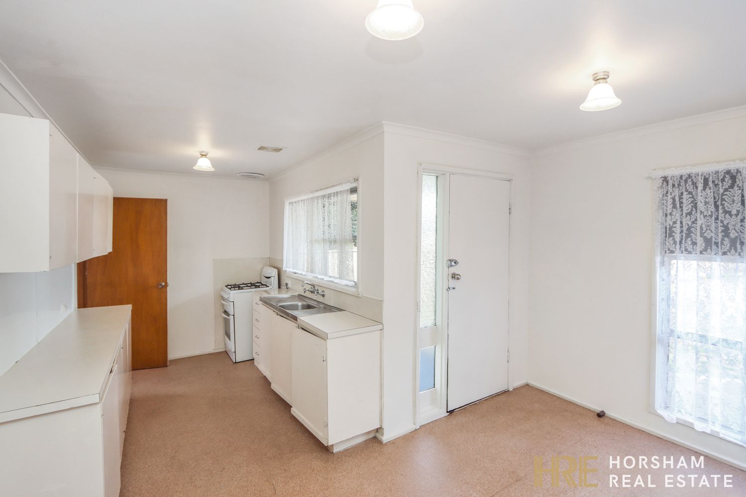 12 Shirley Street, Horsham