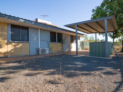 4 / 10 Dulverton Terrace, South Hedland