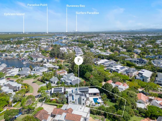 7004 Riverview Crescent, Sanctuary Cove
