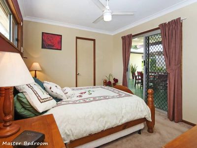 6 Rangeview Street, Rochedale South