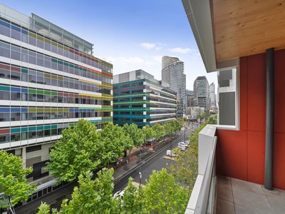 501 / 18 Buckley Walk, Docklands
