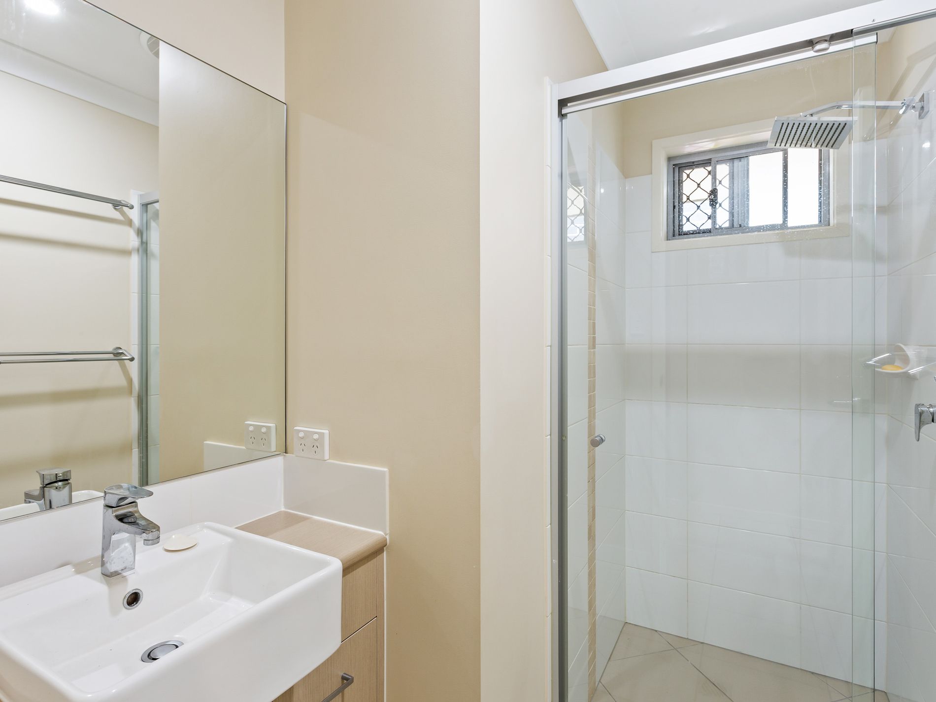 62 Benham Avenue , Kallangur