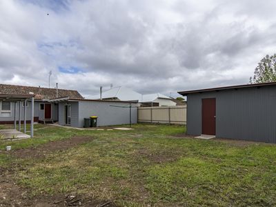 22 ELIZABETH STREET, Horsham