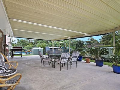16 Landsborough Street, Rochedale South