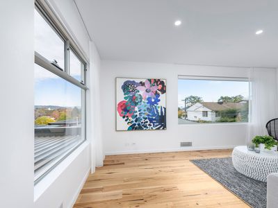 3 / 54 Jacka Crescent, Campbell