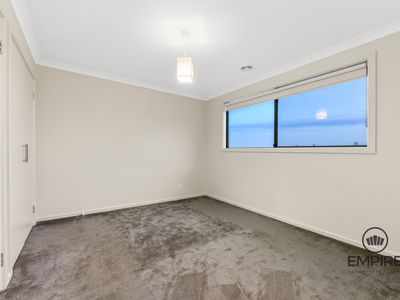 16 Pontiac Road, Cranbourne East