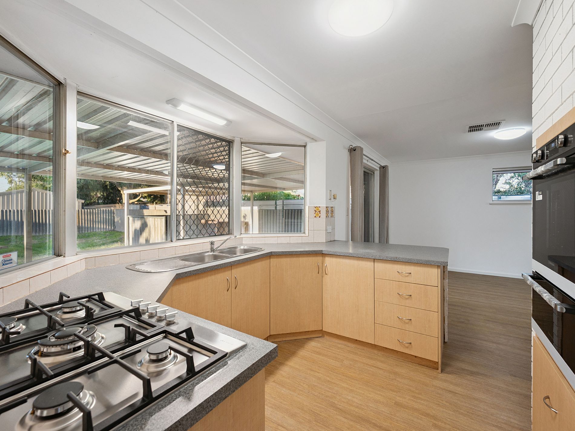 157 Champion Drive, Camillo