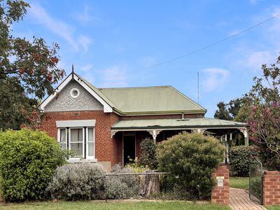 11 Clement Street , Forbes
