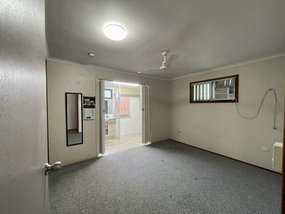 110 Oleander Avenue, Scarness