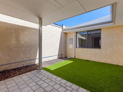 9D Rodsand Circuit, Ellenbrook