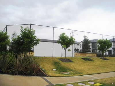 42 Truscott Avenue, Middleton Grange