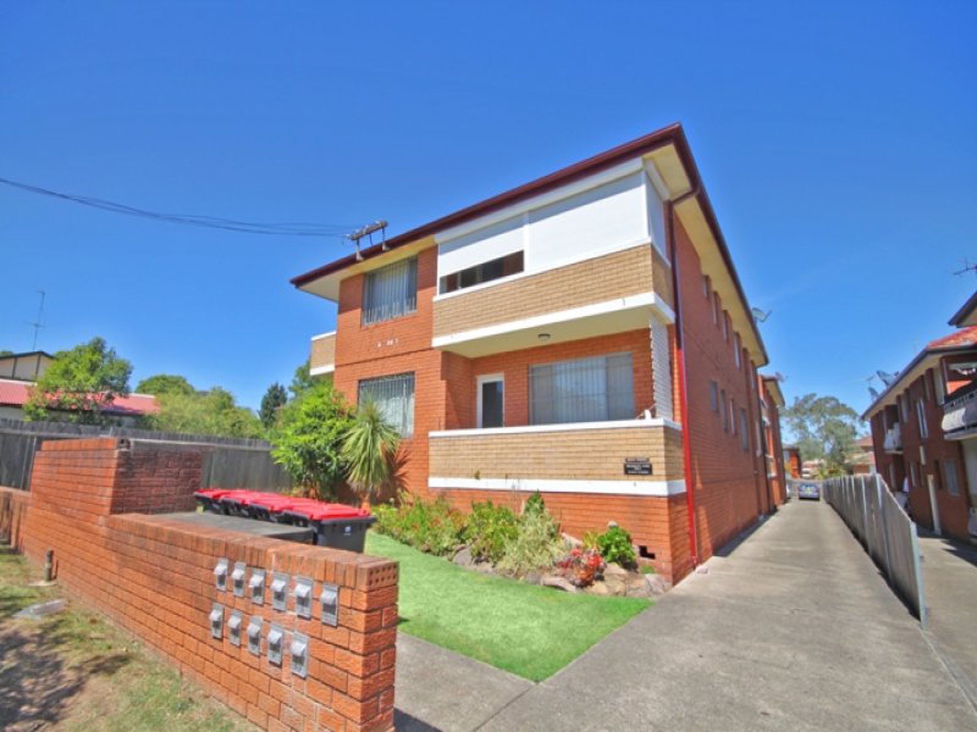 2 Boorea Avenue, Lakemba