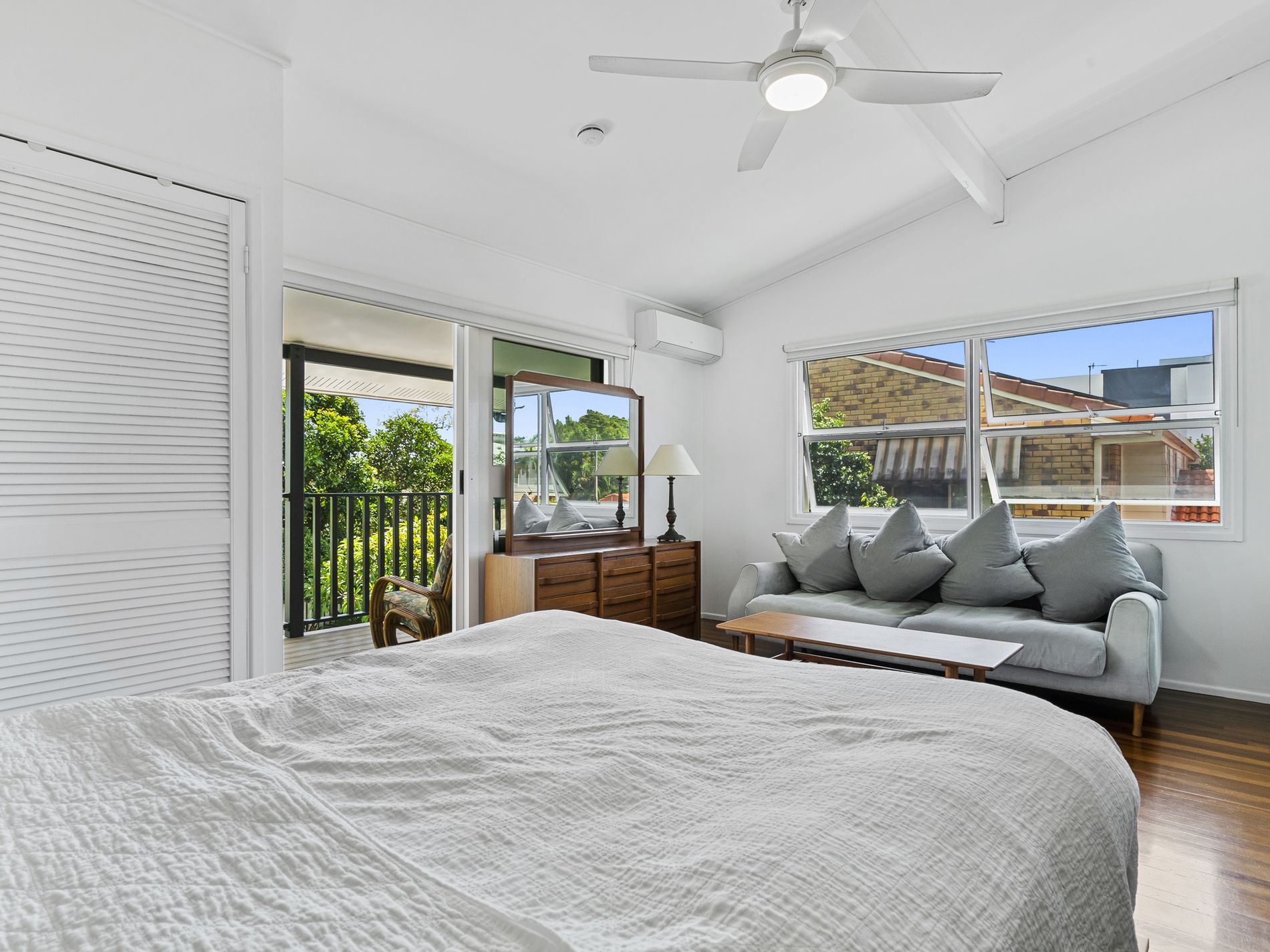 69 Tallebudgera Drive, Palm Beach