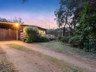 17 Roslyn Avenue, Rye