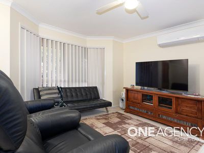 13 Honeysuckle Pl, Forest Lake