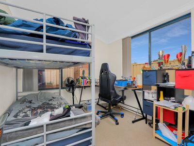 6 Coorong Turn , Warnbro