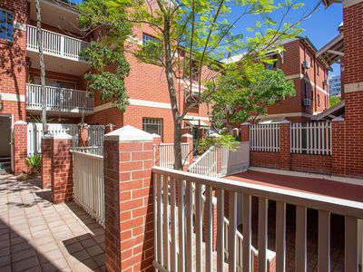 8 / 48 Wellington Street, East Perth