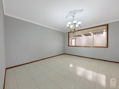 5 Cranbrook Crescent, Killarney Vale