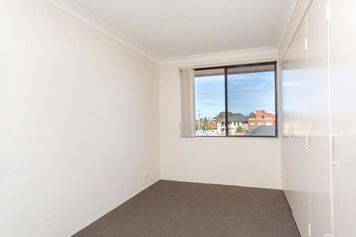 6 / 30 Benelong Street, The Entrance