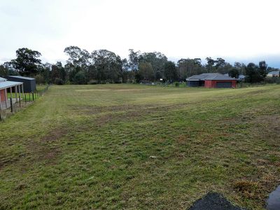 25 - 27 - 27 Scarlett Street, Avenel