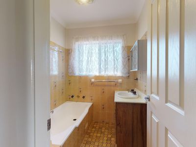 406 Wheelers Lane, Dubbo