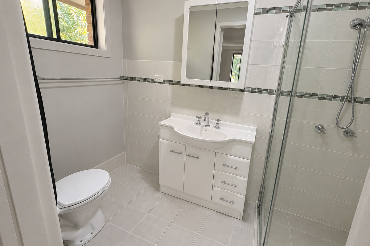 8 Cedar Drive, Townsend