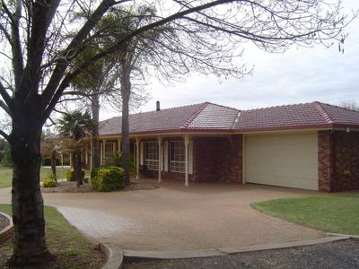 8 Sheraton Road, Dubbo