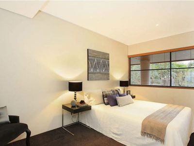 205B / 260 Anzac Parade, Kensington