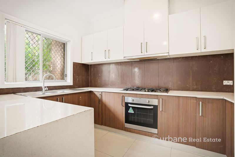 2 / 61 Portico Parade, , Toongabbie