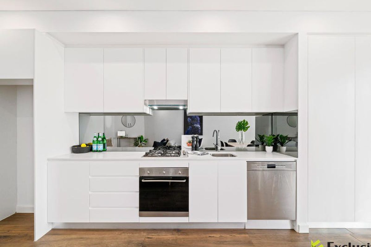19-23 Short Street, Homebush