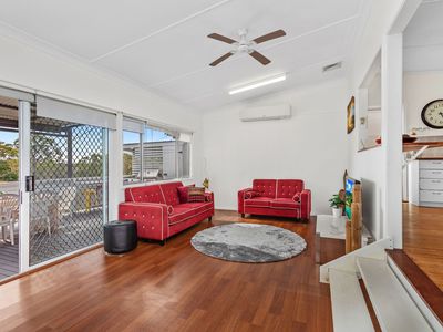 24 Pipers Bay Drive, Forster